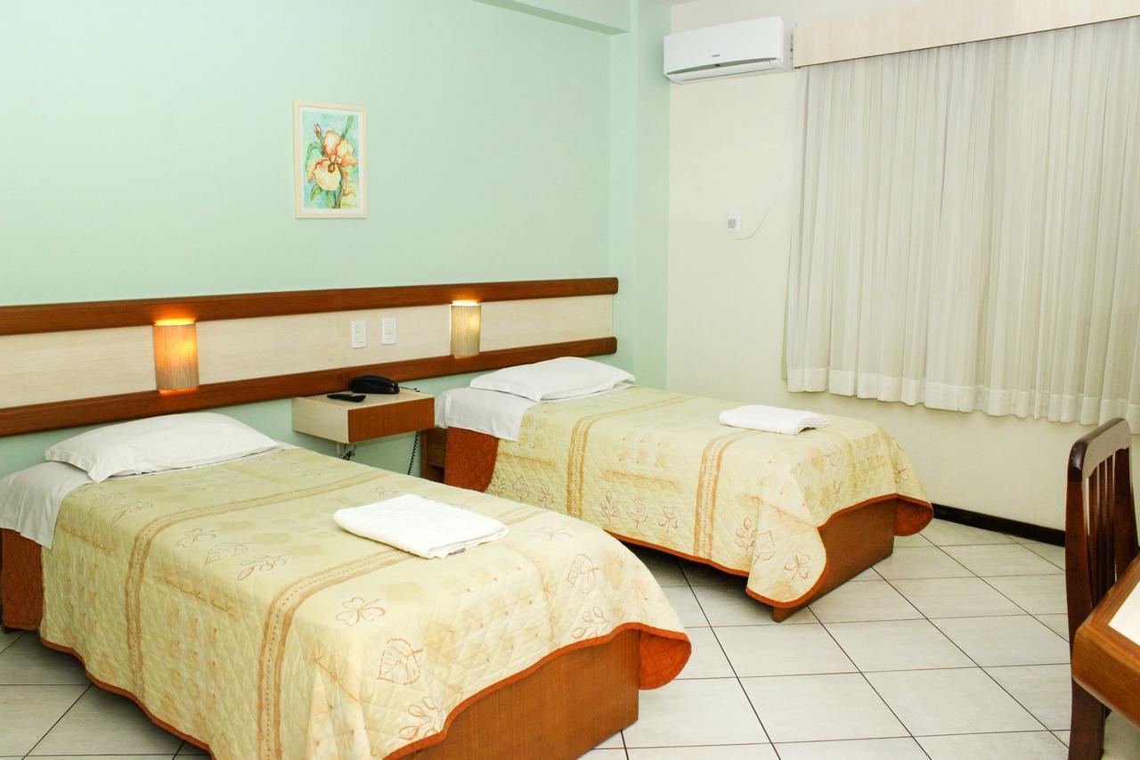 Hotel Veneza Brusque Buitenkant foto